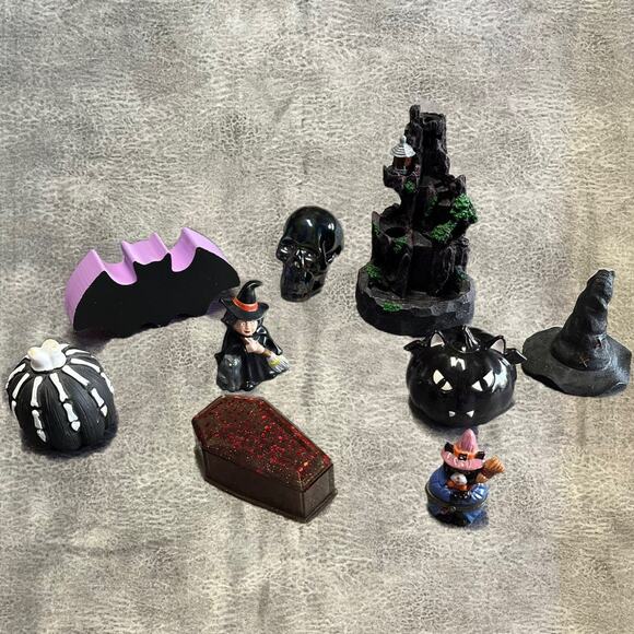 Spooky Halloween Decor Bundle of 9 - Picture 2 of 6
